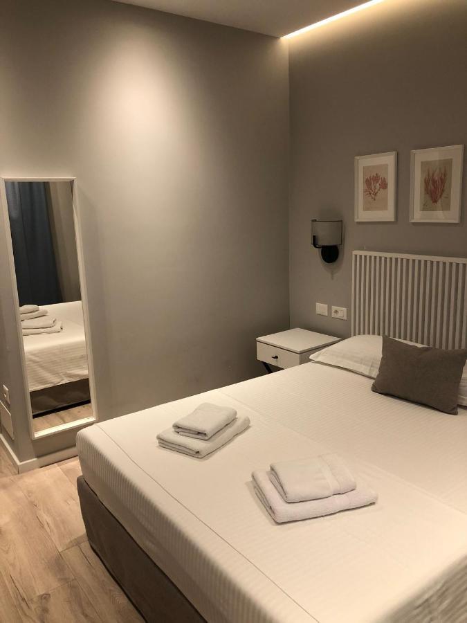 Dukes Albania Hotel Radhime Bagian luar foto