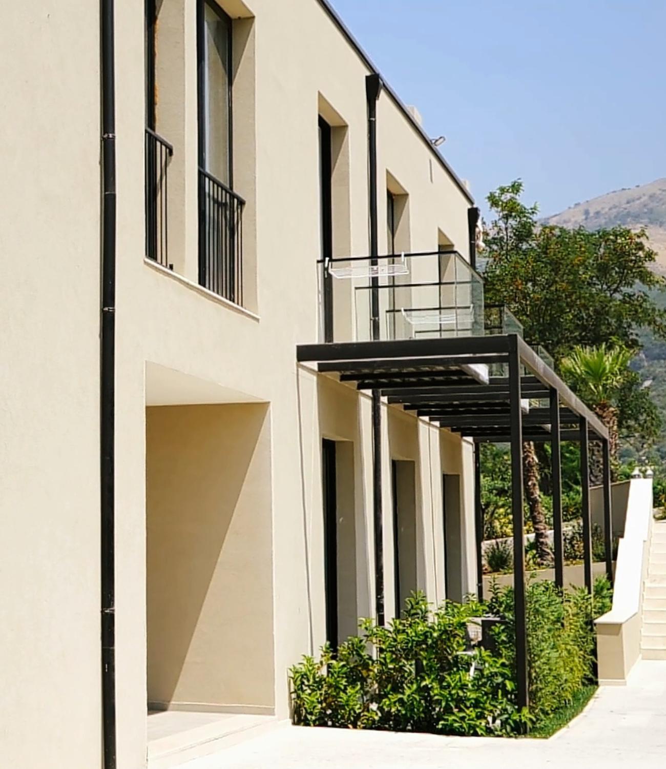Dukes Albania Hotel Radhime Bagian luar foto