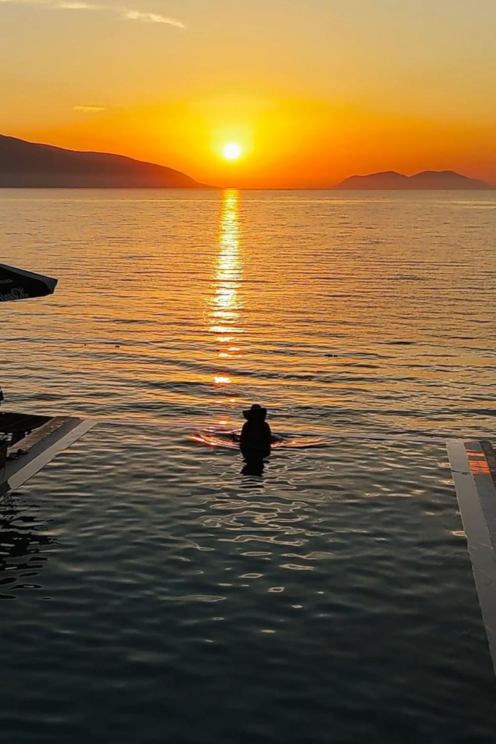 Dukes Albania Hotel Radhime Bagian luar foto